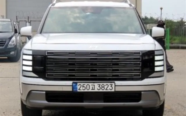 디올뉴팰리세이드 중고차 디 올 뉴 팰리세이드 2.5T 2WD 9인승 매물 사진 20 - 2025/03 36,120km