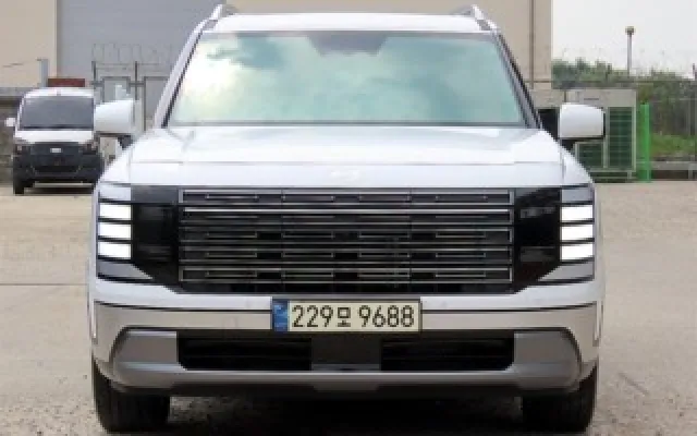 디올뉴팰리세이드 중고차 디 올 뉴 팰리세이드 2.5T 2WD 9인승 매물 사진 13 - 2025/03 20,221km