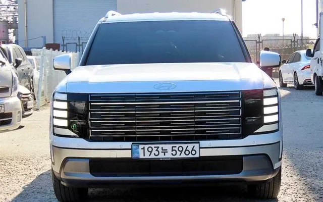 디올뉴팰리세이드 중고차 디 올 뉴 팰리세이드 하이브리드 HEV 2.5T 4WD 7인승 매물 사진 13 - 2025/07 13,829km